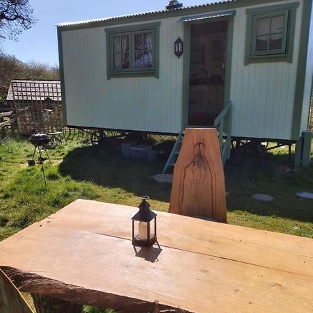The Old Mill Shepherds Hut โอ๊คแฮมป์ตัน ภายนอก รูปภาพ