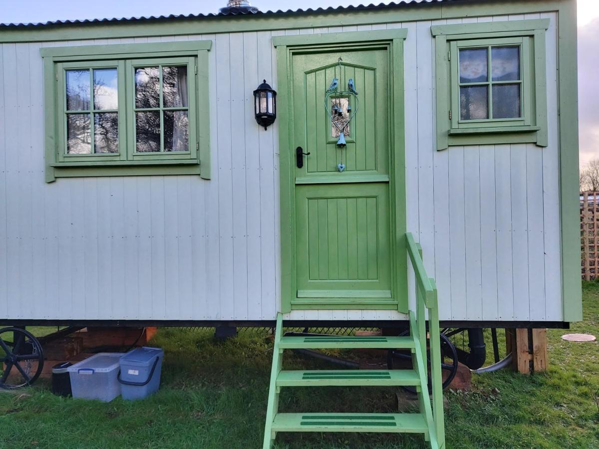 The Old Mill Shepherds Hut โอ๊คแฮมป์ตัน ภายนอก รูปภาพ