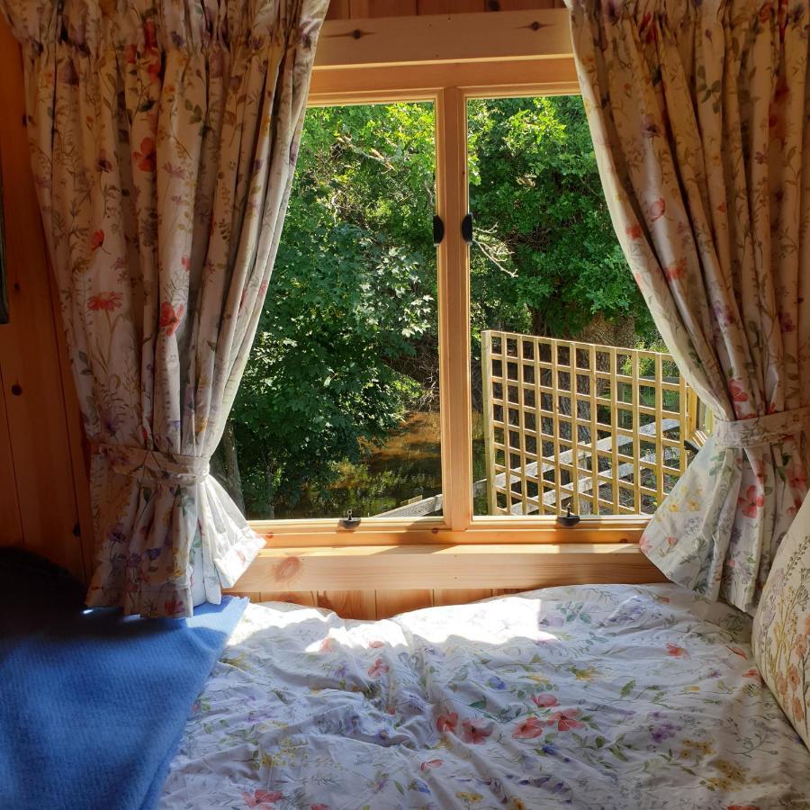 The Old Mill Shepherds Hut โอ๊คแฮมป์ตัน ภายนอก รูปภาพ
